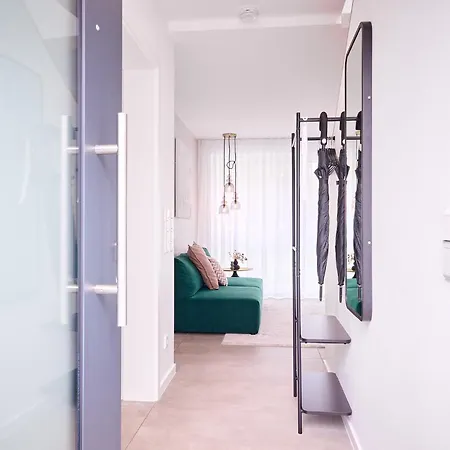 Xzllenz - 4 Schlafzimmer, Zentral, Parken, U-Bahn, 2 Bäder, 4 Smart-TV, optional Einzelbett-3